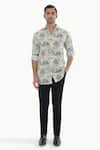 Buy_Kustomeyes_Cream Cotton Savanna Shade Printed Shirt _at_Aza_Fashions