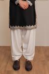 Kustomeyes_Black Cotton Embroidery Noir Edge Designer Kurta Set _Online_at_Aza_Fashions