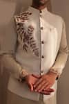 Kustomeyes_Beige Cotton Embroidery Ivory Layered Bundi Kurta Set _Online_at_Aza_Fashions