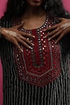 Buy_Pink City By Sarika_Black Silk Mirrors Round Neck Bandhani Magic Kaftan 