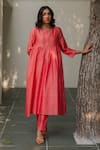 Buy_KAJAL AGRAWAL_Pink Chanderi Silk Embroidery Round Neck Ishra Kurta Set _at_Aza_Fashions