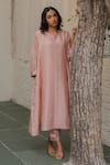 Buy_KAJAL AGRAWAL_Pink Chanderi Silk Round Neck Pavani Handwoven Kurta Set _at_Aza_Fashions