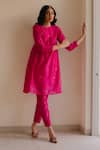 Buy_KAJAL AGRAWAL_Pink Chanderi Silk Embroidery Round Neck Ariya Kurta And Trouser Set _at_Aza_Fashions