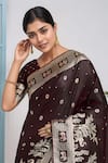 Buy Samyukta Singhania Maroon Embroidery, Zari V-neck Woven Banarasi Saree With Blouse Buy_Samyukta Singhania_Maroon Embroidery, Zari V-neck Woven Banarasi Saree With Blouse