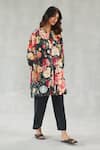 Buy_Roza_Black Linen Round Neck Rose Dusk Print Kurta And Pant Set _Online_at_Aza_Fashions