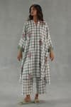 Buy_Roza_Gray Linen Embroidery Split V-neck Florentine Checkered Print Kurta And Pant Set _at_Aza_Fashions