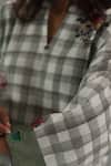 Buy_Roza_Gray Linen Embroidery Split V-neck Florentine Checkered Print Kurta And Pant Set 