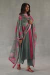 Roza_Olive Green Linen, Chanderi Round Neck Tuberose Kurta Set _Online_at_Aza_Fashions