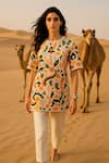 Buy_Samatvam By Anjali Bhaskar_Cream Embroidery Round Neck Khwaab Tunic With Pant _at_Aza_Fashions
