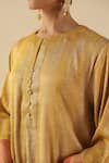 Buy_Begum_Gold Silk Round Neck Gauhar Kurta Pant Set 