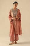 Buy_Begum_Peach Silk, Organza Mirrors, Sequins Round Neck Naksh Kurta Pant Set _at_Aza_Fashions