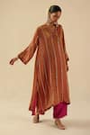 Buy_Begum_Red Tissue, Silk, Organza Embroidery V-neck Jhoomar Kurta Pant Set _Online_at_Aza_Fashions