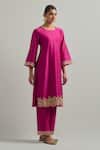 Ikshita Choudhary_Magenta Chanderi, Organza Embroidery Round Neck Hand Kurta Set _at_Aza_Fashions
