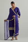 Buy_Ikshita Choudhary_Purple Chanderi, Organza Embroidery V-neck Hand Kurta Set _at_Aza_Fashions