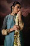 Swatti Kapoor_Blue Zari Round Neck Tara Handwoven Kurta _Online_at_Aza_Fashions