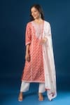 Buy_Naintara Bajaj_Red Cotton Embroidery Round Neck Florette Print Kurta Set _Online_at_Aza_Fashions