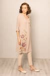 RANNA GILL_Beige Georgette Embroidery V-neck Geneva Printed Kurta And Pant Set _Online_at_Aza_Fashions