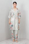 Buy_RANNA GILL_Green Polyester Sequins, Embroidery V-neck Laurel Printed Kurta Set _Online_at_Aza_Fashions