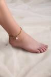 Buy_Dusala_Gold Plated Gemstones Pearl Anklet _Online_at_Aza_Fashions