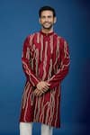 Buy_Countrymade_Maroon Embroidery Abstract Kurta Set _Online_at_Aza_Fashions