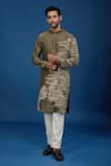 Buy_Countrymade_Olive Green Cotton Embroidery Abstract Kurta Set _at_Aza_Fashions
