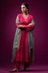 Buy_Trendy Tokari_Pink Silk, Chanderi Embroidery V-neck Kurta Set _at_Aza_Fashions