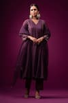 Buy_Trendy Tokari_Purple Silk, Chanderi Embroidery V-neck Plain Kurta Set _at_Aza_Fashions