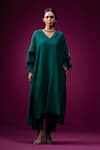 Trendy Tokari_Green Chanderi, Silk Embroidery V-neck Plain Kurta Set _Online_at_Aza_Fashions