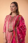 Mamicha_Pink Cotton Embroidery Split V-neck Printed Kurta Set _at_Aza_Fashions