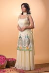 Buy_Mamicha_Ivory Cotton Embroidery Round Neck Kurta Pant Set 