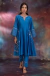 Kacha Tanka_Blue Chanderi Embroidery Split V-neck Sitara A-line Kurta Set _Online_at_Aza_Fashions