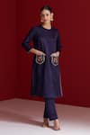 Buy_Sitaraa_Blue Embroidery Round Neck Mahika Midnight Pocket Kurta With Pant _at_Aza_Fashions