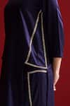 Sitaraa_Blue Embroidery V-neck Dravya Midnight Kurta With Pant _at_Aza_Fashions