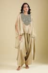 Buy_Prisho_Beige Embroidery Round Neck Floral Kaftan Set 