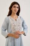 Buy_Nero India_Blue Tissue Embroidery V-neck Floral Kurta With Pant 