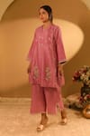 Buy_BO Tree_Pink Chanderi, Organza Embroidery V-neck Anaiza Thread Work Kurta With Pant _at_Aza_Fashions