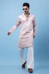 Buy_PAARSH_Pink Linen, Satin Embroidery Coral Embers Kurta _at_Aza_Fashions