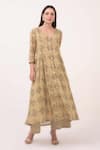 Ruchi Marodia_Green Cotton V-neck Mendaka Digital Print Panelled Kurta Set _Online_at_Aza_Fashions