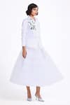Gauri & Nainika_ Gnsh Rst26-10_tom1rw0dss3hu9 _Online_at_Aza_Fashions