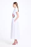Gauri & Nainika_ Gnd Rst26-18_azd4wt3stde4oc _Online_at_Aza_Fashions