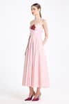 Gauri & Nainika_ Gnd Rst26-22_bpn1s75byeqhep _Online_at_Aza_Fashions