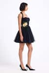 Gauri & Nainika_ Gnd Rst26-25_to1ue9314u329q _Online_at_Aza_Fashions