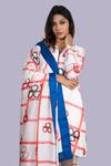 Jajobaa_White Silk Pearls Round Neck Geometric Print Kurta Set _at_Aza_Fashions