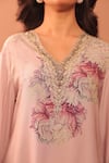 Buy_Surkh Syahi_Mauve Cotton, Muslin Embroidery V-neck Carnation Crush Tunic Set 