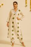 Buy_Thee Modern Roots_Ivory Cotton, Cambric Embroidery, Mirrors V-neck Polka Dot Print Kurta Set _at_Aza_Fashions