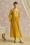 Buy_Kritika Dawar_Yellow Chanderi Embroidery Round Neck Sairah Hand Tunic _at_Aza_Fashions