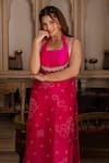 Buy_Pomcha Jaipur_Pink Georgette, Taffeta Embroidery Round Neck Bandhej Kurta Pant Set _Online_at_Aza_Fashions