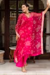 Buy_Pomcha Jaipur_Pink Georgette, Cotton Embroidery V-neck Bandhej Kaftan With Pant 