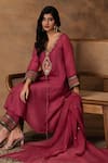 Isha Gupta Tayal_Pink Silk Embroidered Kurta Set _at_Aza_Fashions