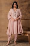 Buy_Isha Gupta Tayal_Pastel Pink Silk Embroidered Kurta Set _at_Aza_Fashions